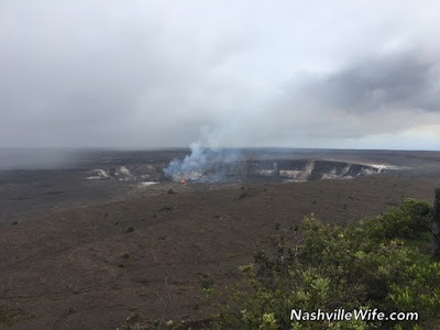 Hawaii volcano active lava flow